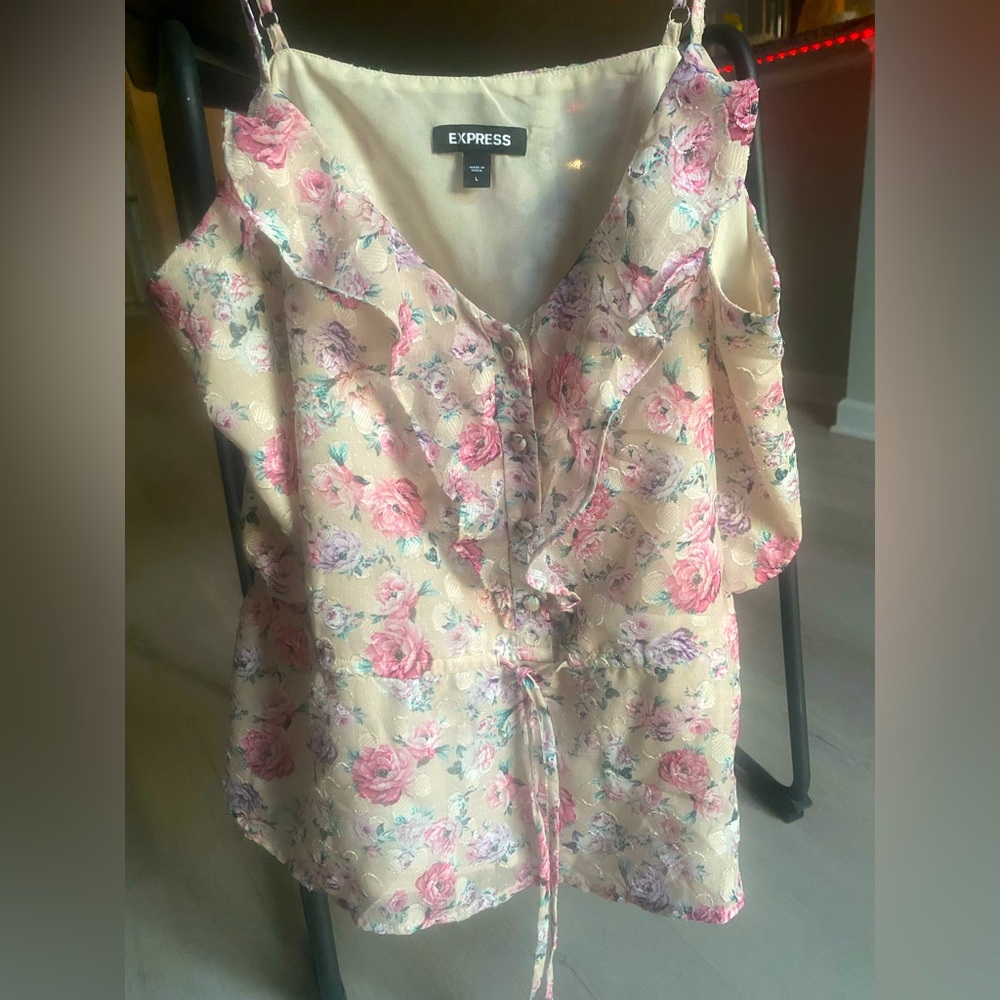 Express Women’s Floral Camisole Size L  Never Worn